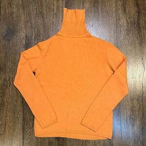 100% Cashemere sweater size M